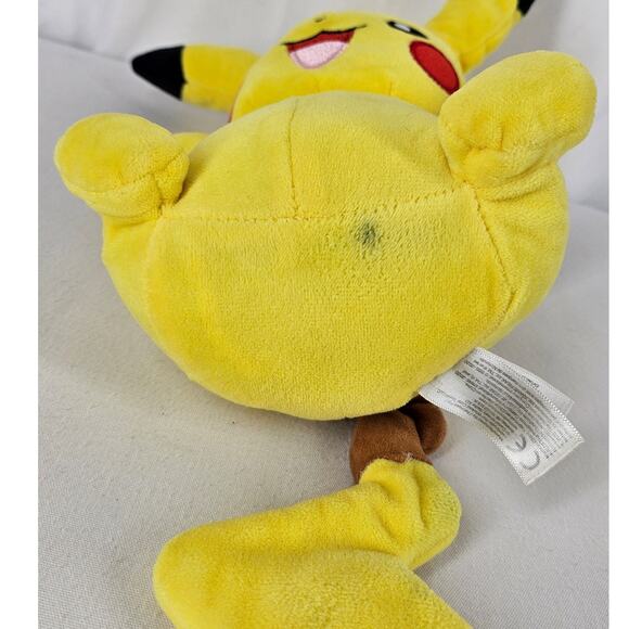 POKÉMON WCT PIKACHU PLUSH TOY – YELLOW – 2014 – OFFICIAL LICENSED COLLECTABLE - Picture 5 of 8